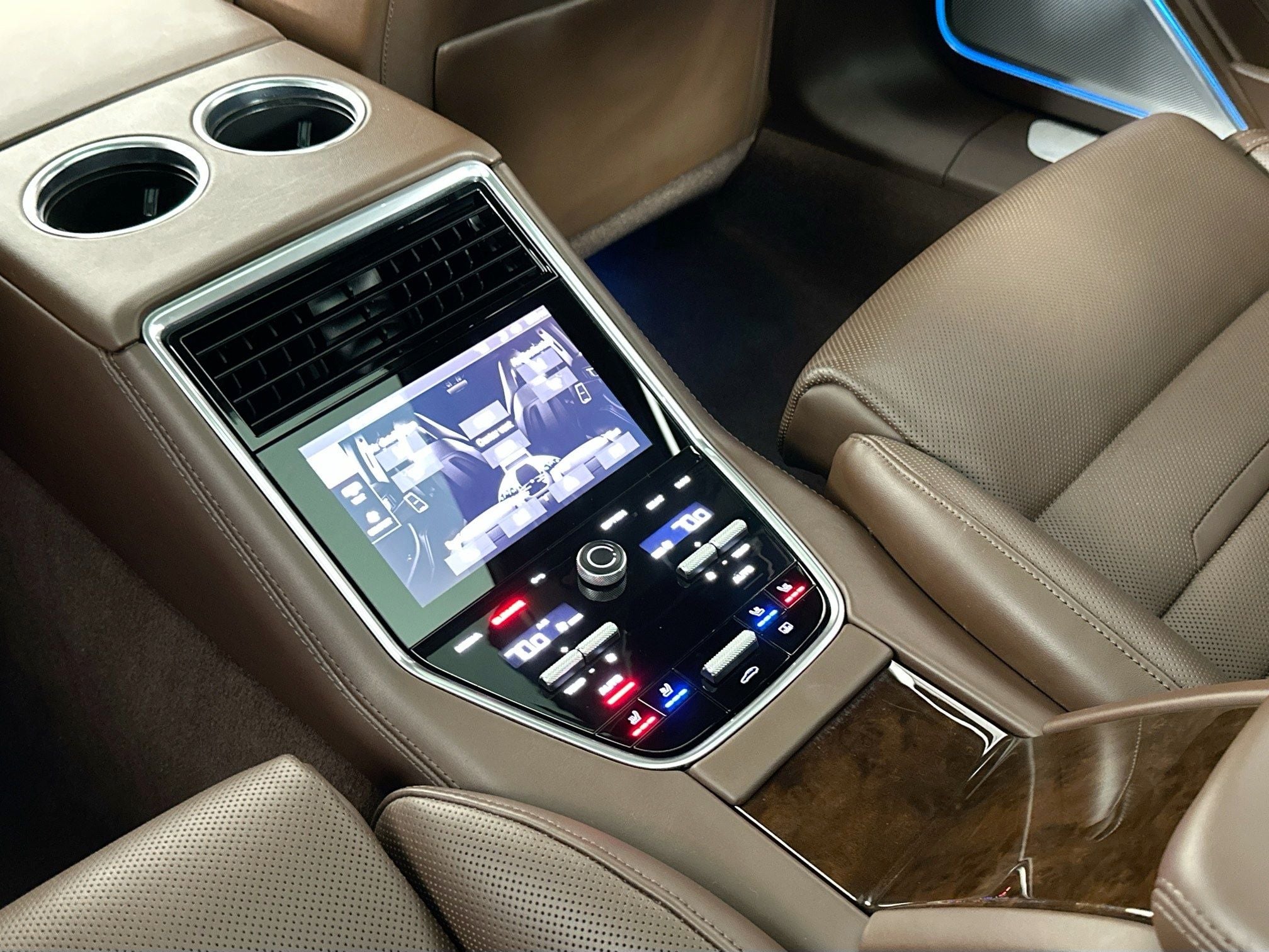 2023 Porsche Panamera E-Hybrid 4 Executive