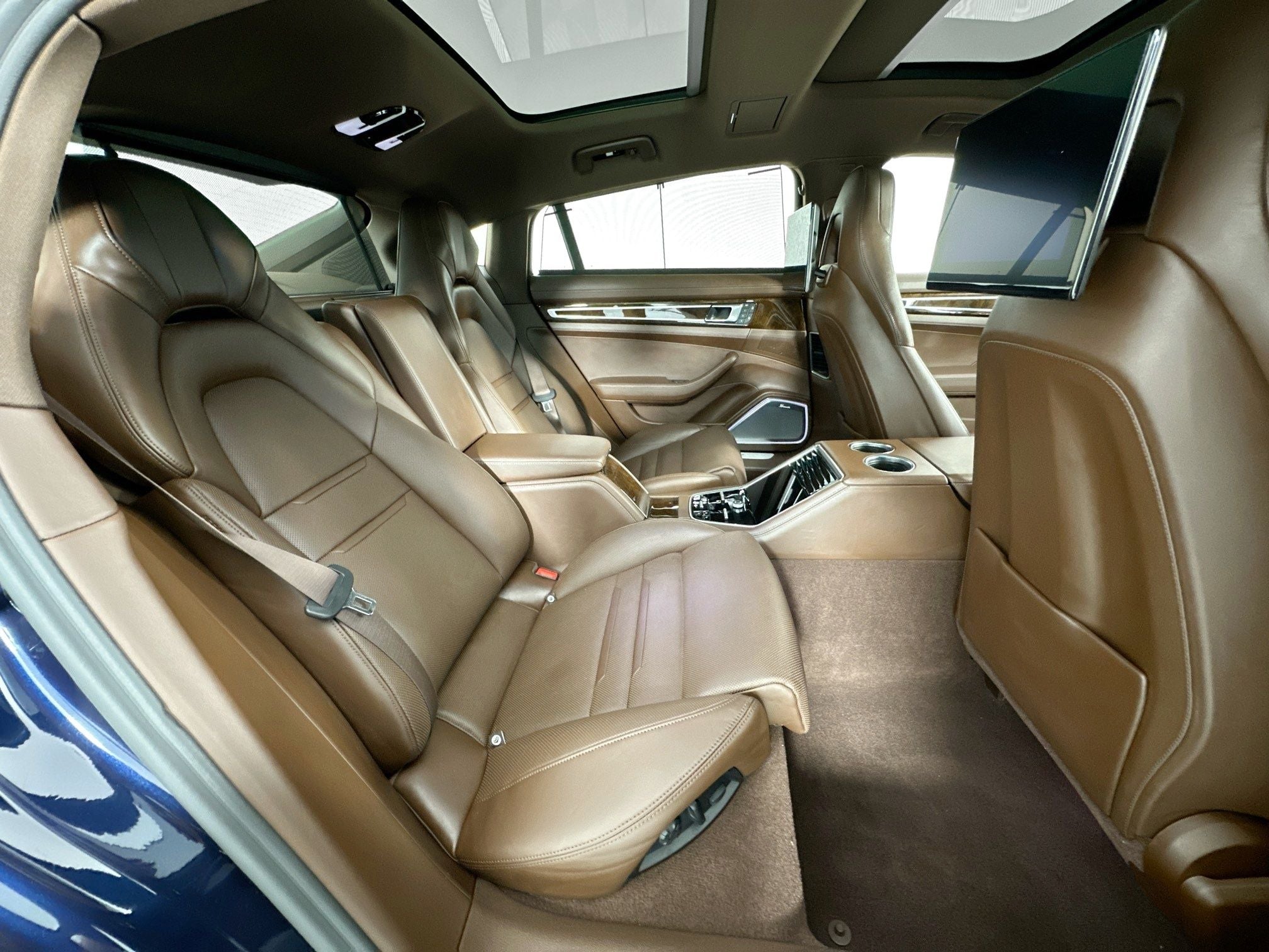 2023 Porsche Panamera E-Hybrid 4 Executive