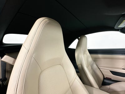 2022 Porsche 911 Carrera
