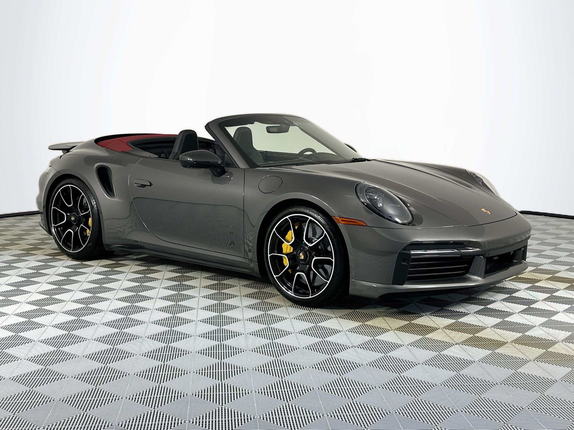2022 Porsche 911 Turbo Cabriolet