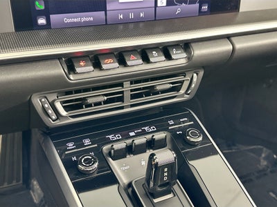 2024 Porsche 911 Turbo S Cabriolet