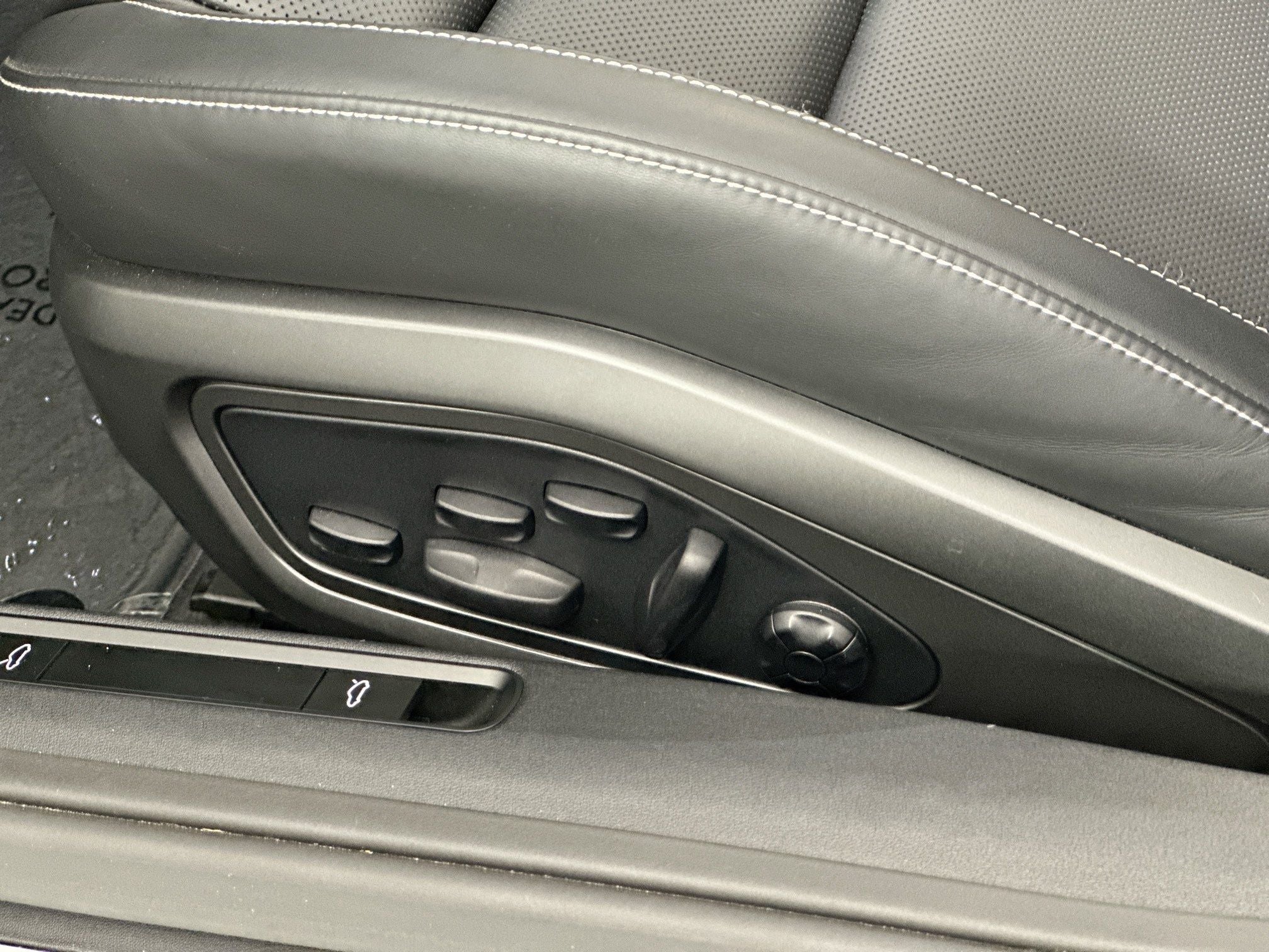 2024 Porsche 911 Turbo S Cabriolet