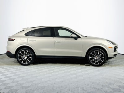 2023 Porsche Cayenne Coupe Base
