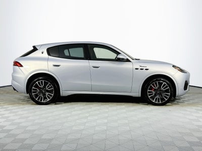 2023 Maserati Grecale Modena