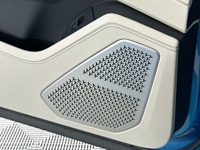 2023 Lamborghini Urus S