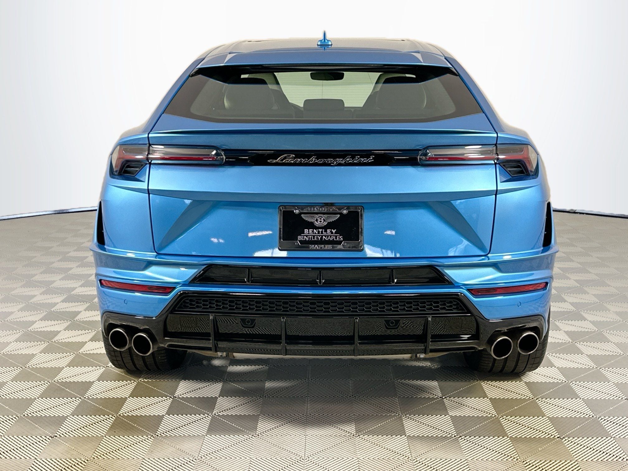 2023 Lamborghini Urus S