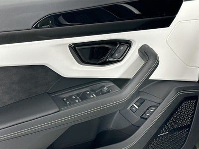 2024 Lamborghini Urus S