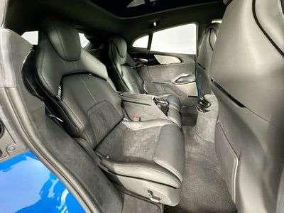 2023 Ferrari Purosangue Base