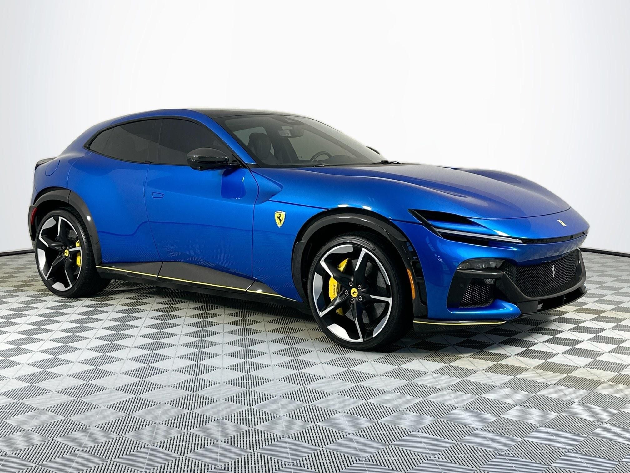 2023 Ferrari Purosangue Base