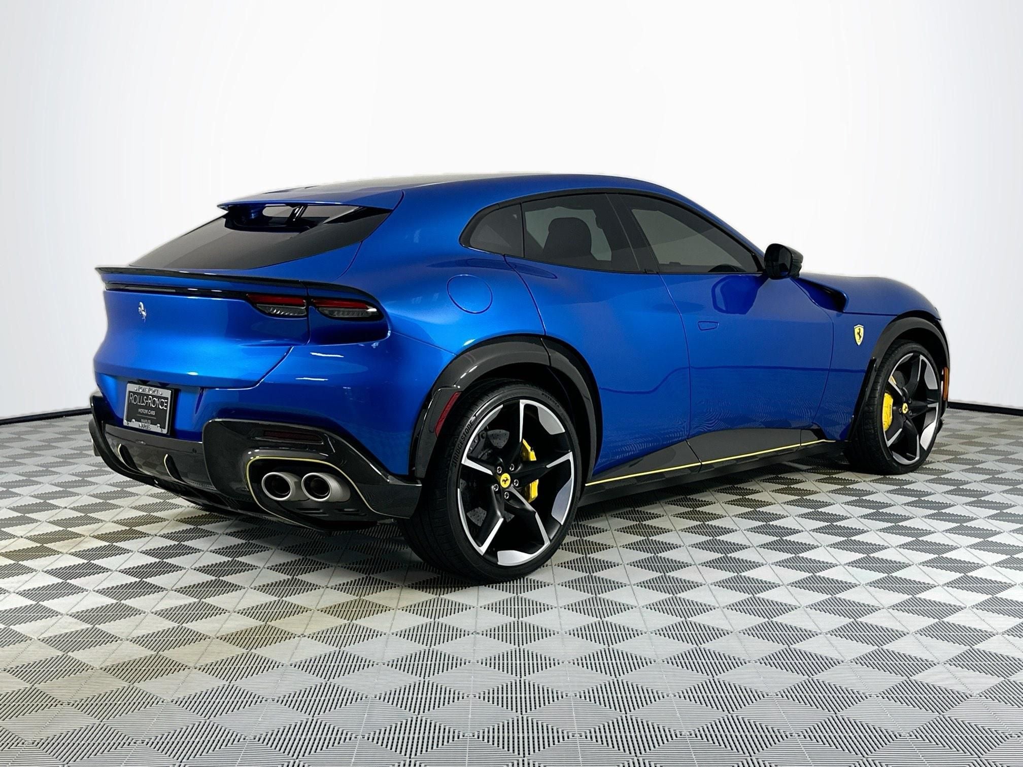 2023 Ferrari Purosangue Base