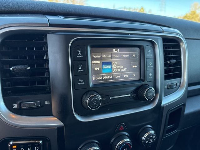 2021 RAM 1500 Classic Base