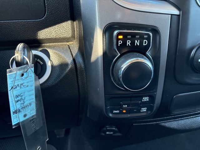 2021 RAM 1500 Classic Base