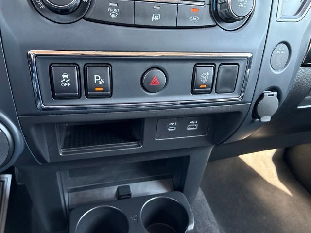 2024 Nissan Titan SV