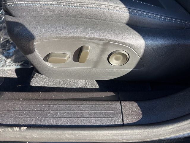 2024 Chevrolet Equinox EV LT