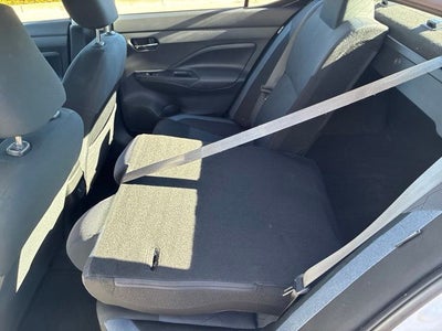 2023 Nissan Versa 1.6 SV