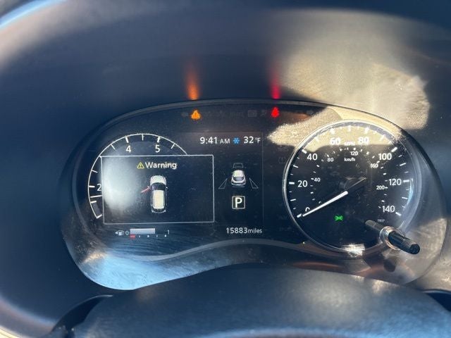 2024 Nissan Kicks SR