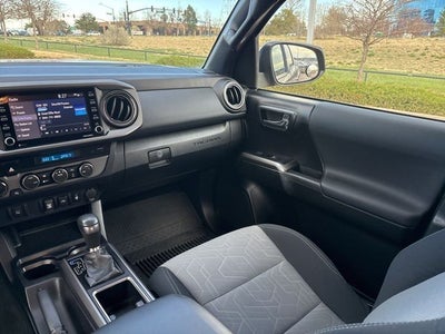 2022 Toyota Tacoma TRD Off-Road V6