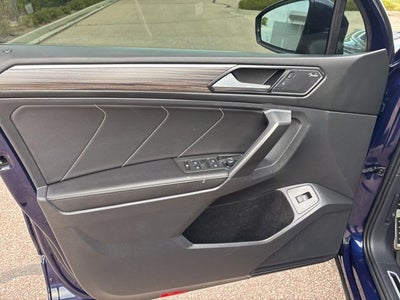 2022 Volkswagen Tiguan 2.0T SEL R-Line
