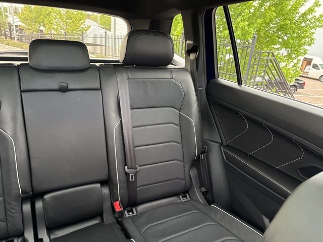 2022 Volkswagen Tiguan 2.0T SEL R-Line