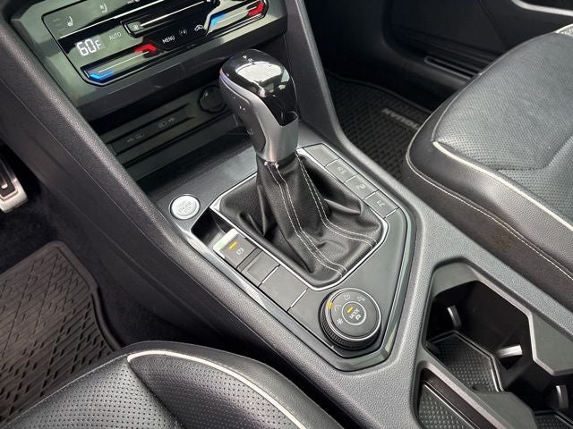 2022 Volkswagen Tiguan 2.0T SEL R-Line