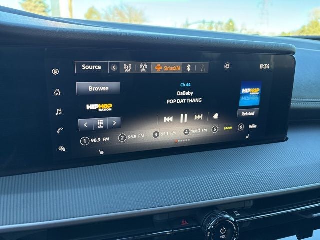 2025 Nissan Murano SV