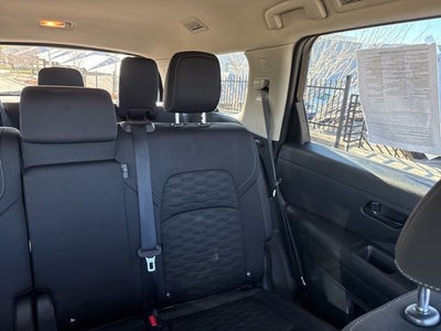 2025 Nissan Pathfinder S