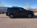 2025 Nissan Pathfinder S
