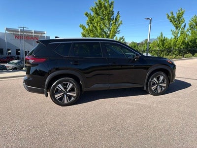 2025 Nissan Rogue SL