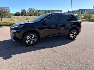 2025 Nissan Rogue SL
