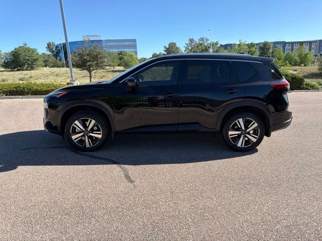 2025 Nissan Rogue SL