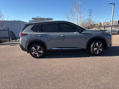 2022 Nissan Rogue Platinum