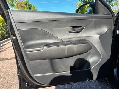 2025 Hyundai Kona SEL Convenience