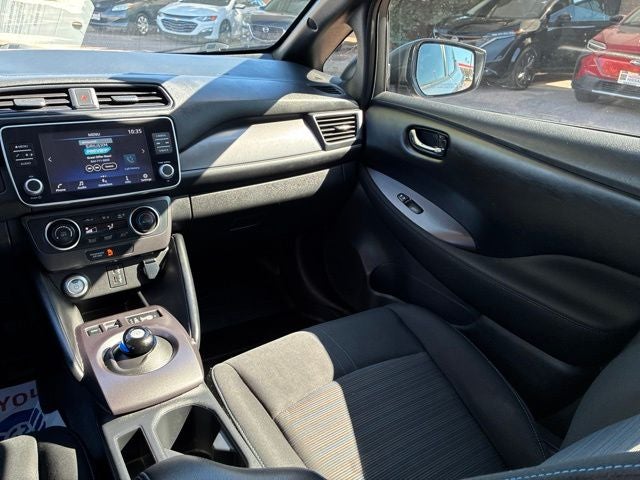 2025 Nissan Leaf S