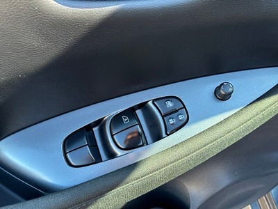 2025 Nissan Leaf S