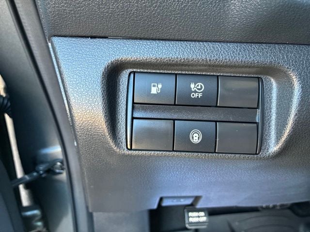 2025 Nissan Leaf S