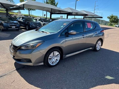 2025 Nissan Leaf S