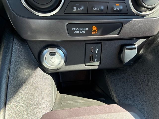 2025 Nissan Leaf S