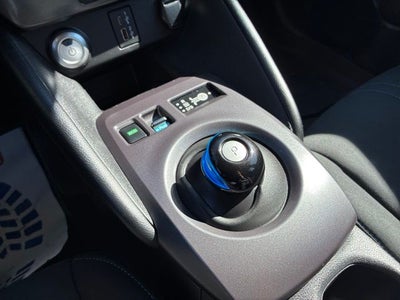 2025 Nissan Leaf S