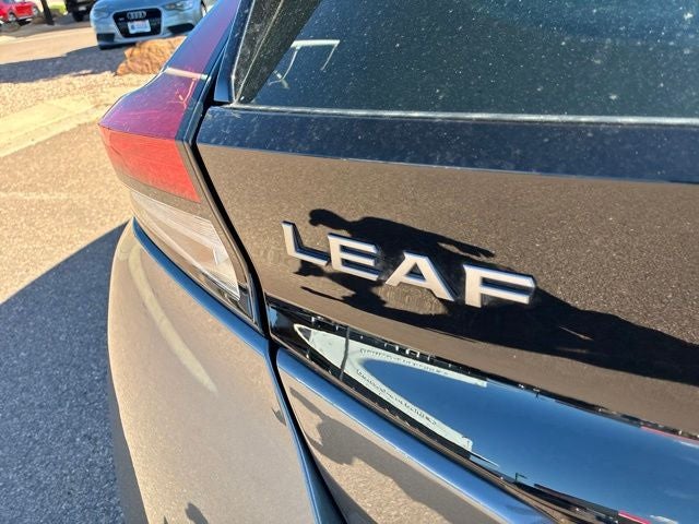 2025 Nissan Leaf S
