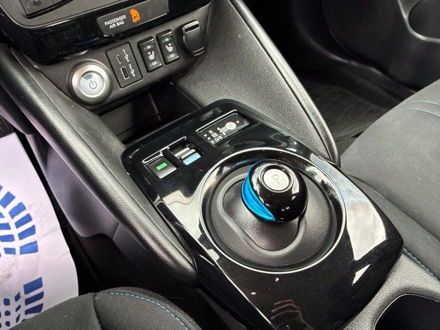 2023 Nissan Leaf SV Plus