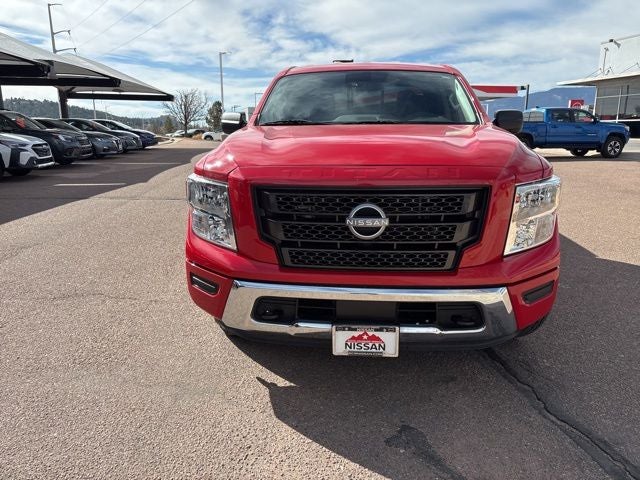 2024 Nissan Titan SV