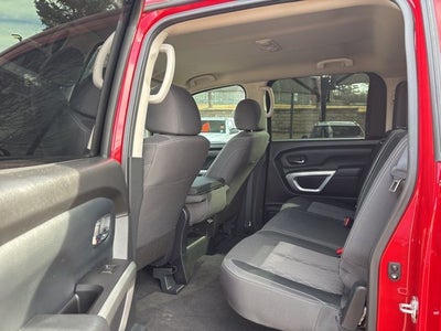 2024 Nissan Titan SV