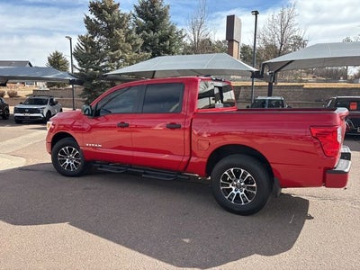2024 Nissan Titan SV