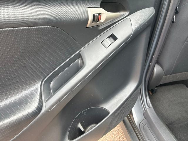 2009 Toyota Matrix Base