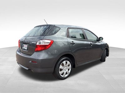 2009 Toyota Matrix Base