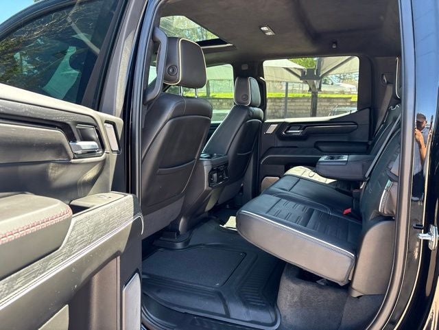 2025 GMC Sierra 1500 AT4X