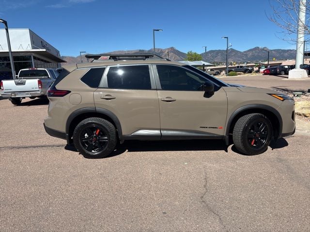 2025 Nissan Rogue Rock Creek