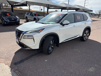 2023 Nissan Rogue SL