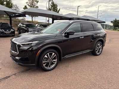 2023 INFINITI QX60 LUXE