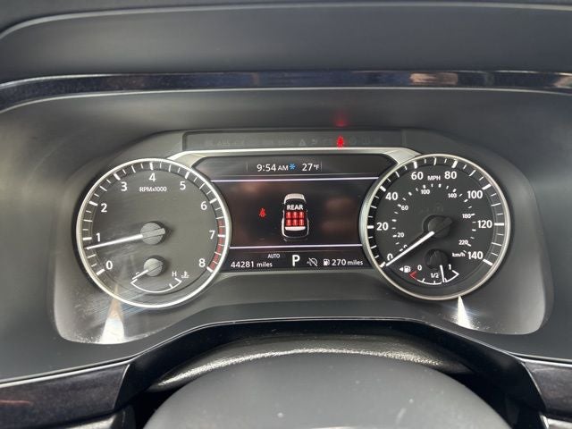 2024 Nissan Pathfinder SV